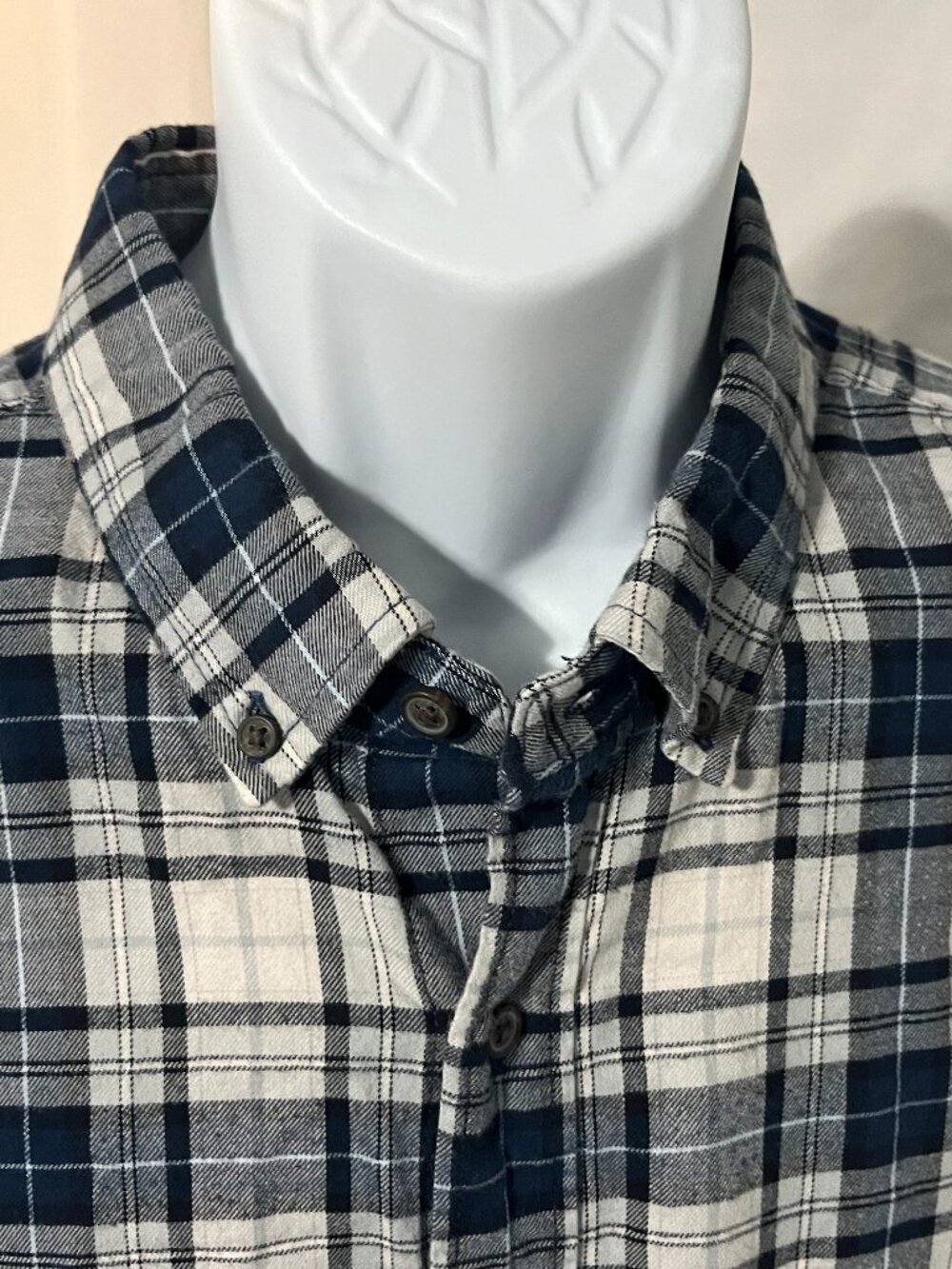 Banana Republic Men’s White Blue Gray Untucked Slim Fit Soft Flannel Shirt 2XLT